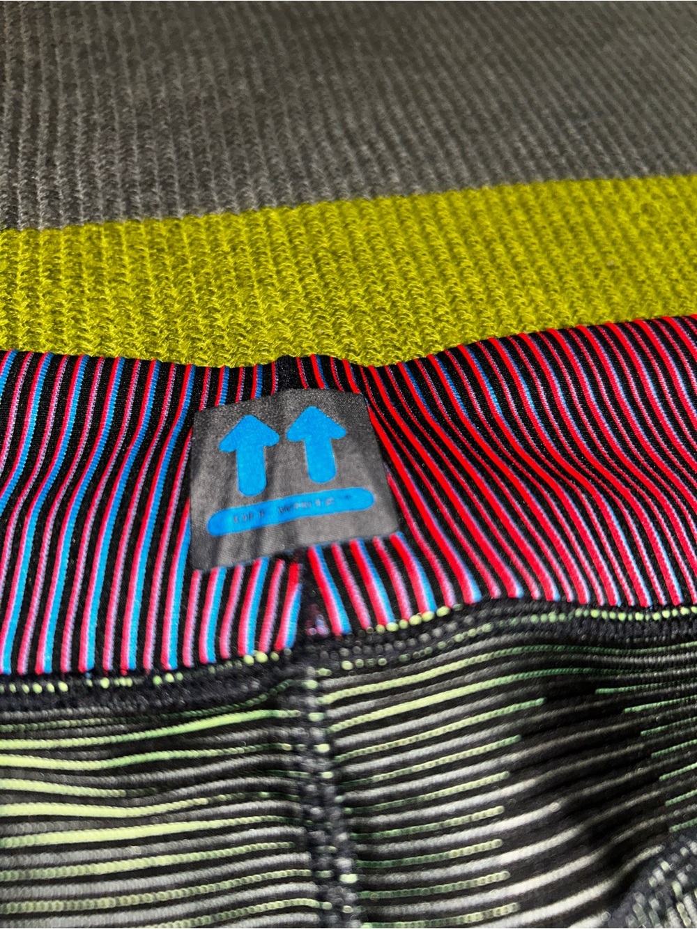 Nike x Off-White Collab (Limited Release) Women's Tight Shorts 2021 SZ SM - Picture 16 of 16